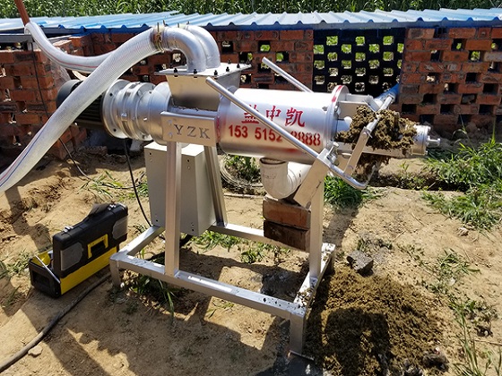 不銹鋼雞糞脫水機(jī)圖片 不銹鋼雞糞脫水機(jī)圖片