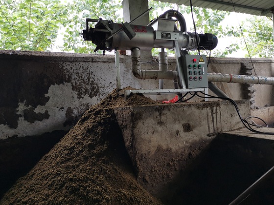 不銹鋼牛糞處理機(jī) 不銹鋼牛糞處理機(jī)